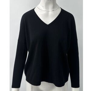 Minnie Rose black long sleeve V-neck sweater NWT sz XS/S